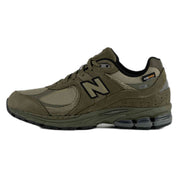  New Balance 2002R