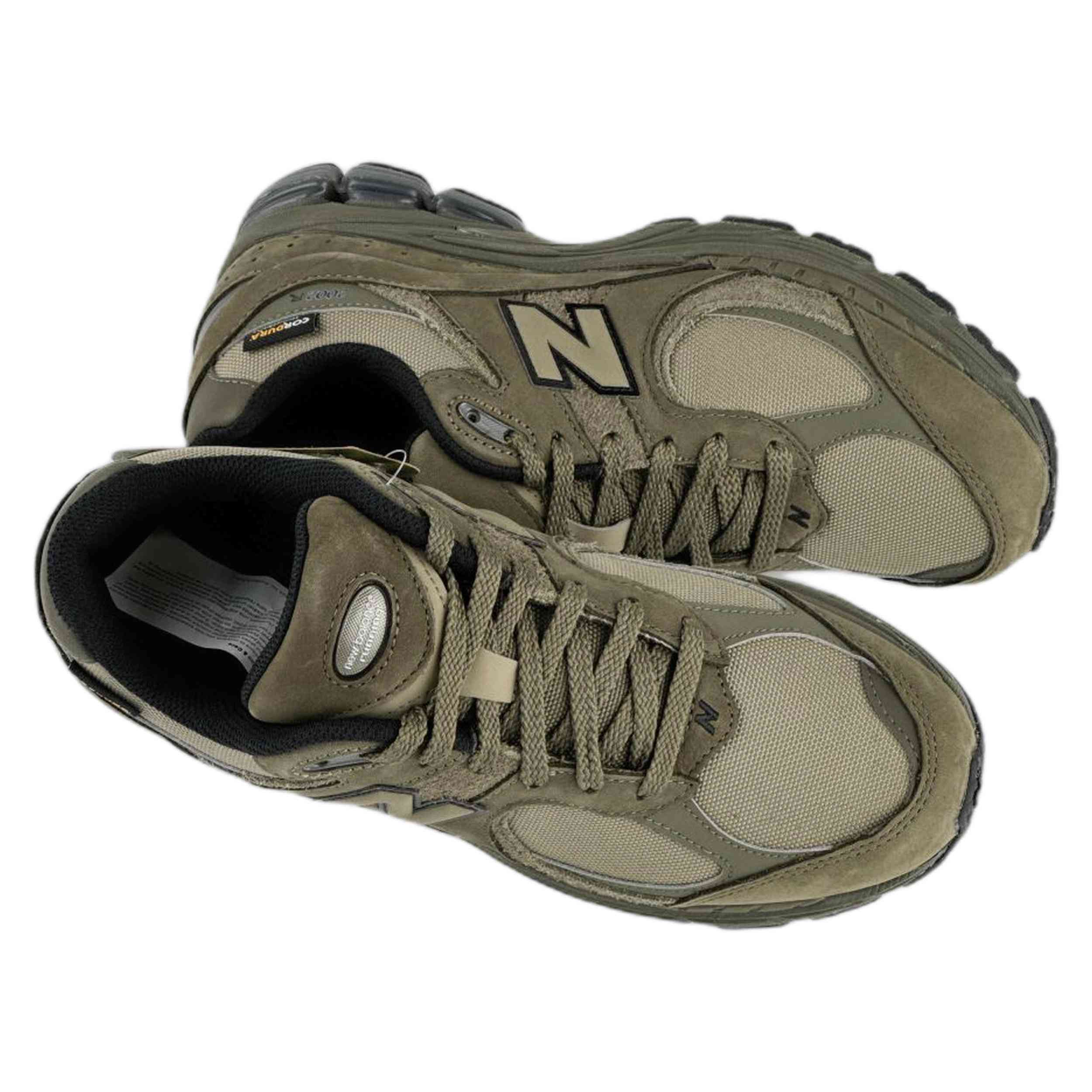  New Balance 2002R