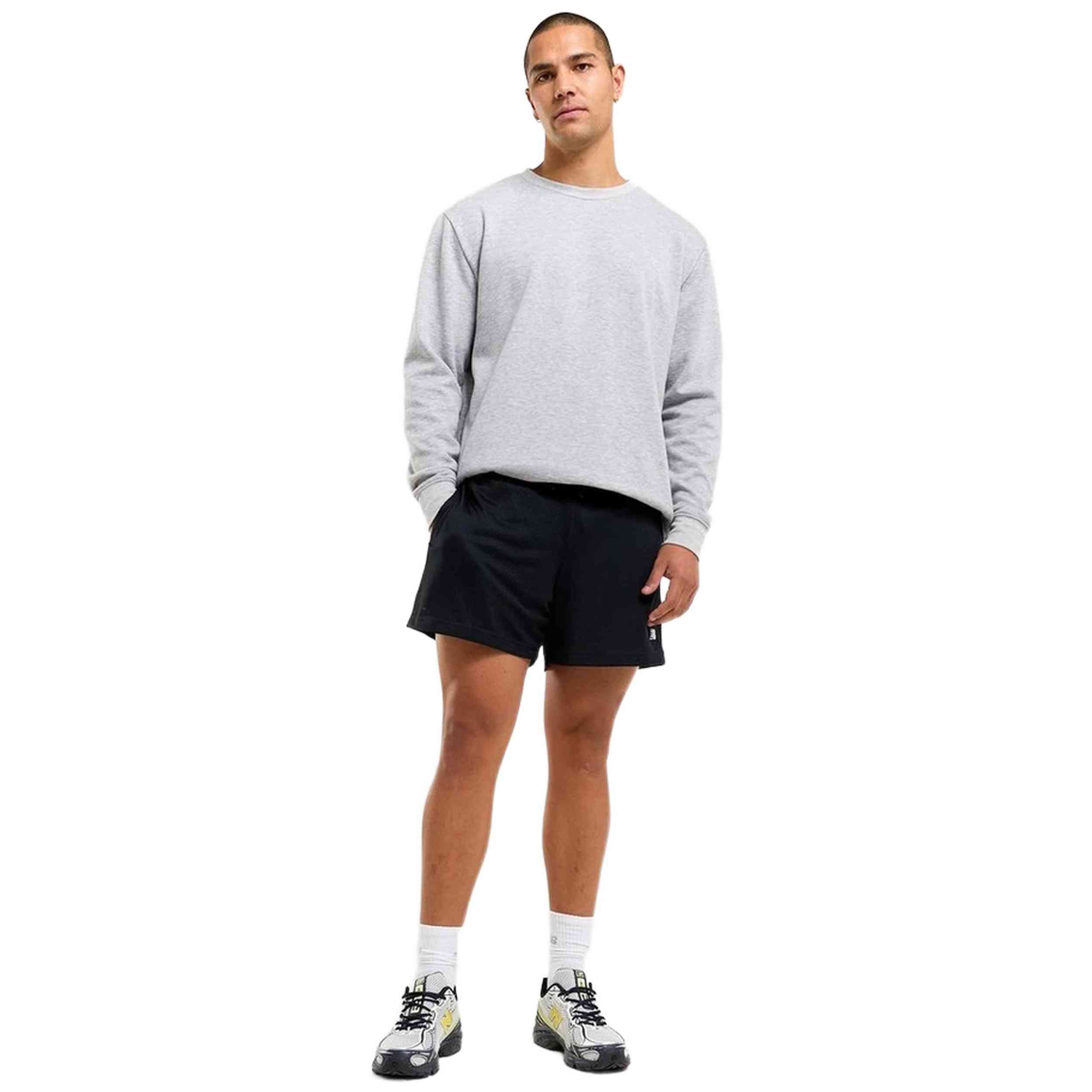 Pantalon Corto New Balance Essentials