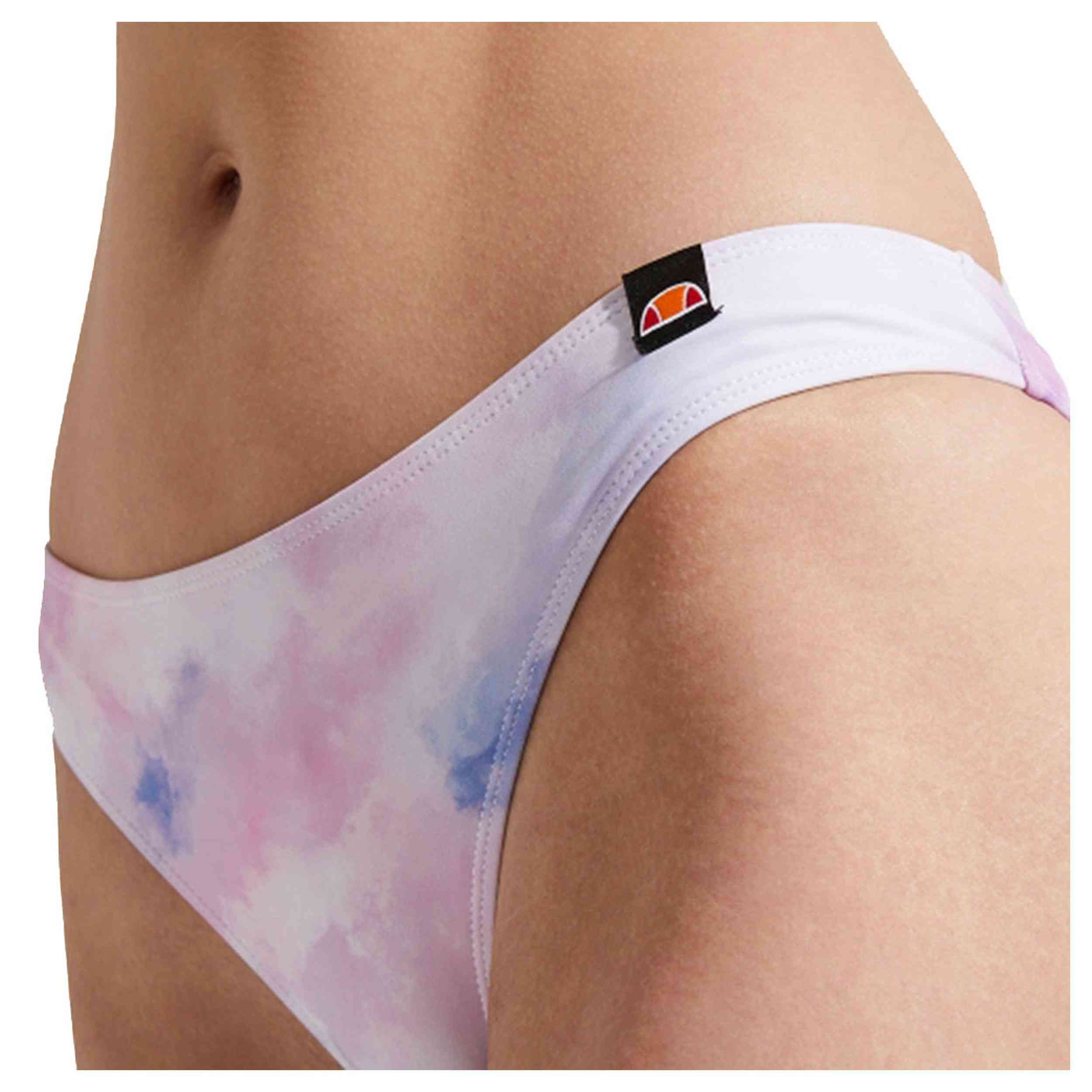  Ellesse Buttoms